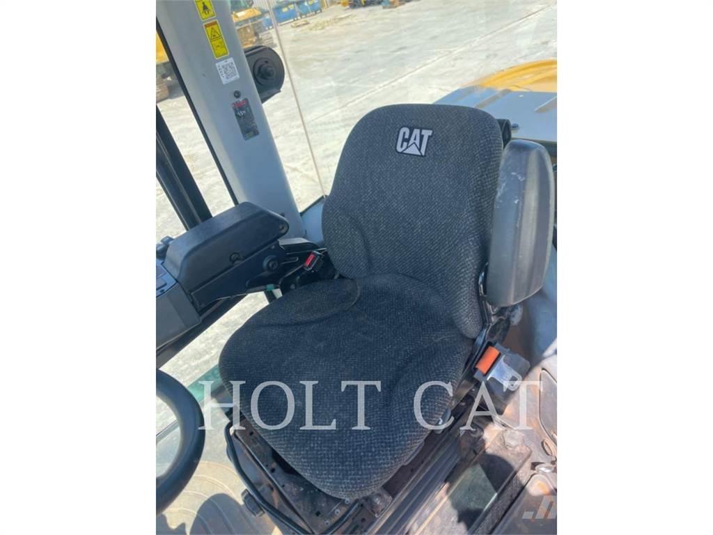 CAT CP56B CAB Recyklovače asfaltu