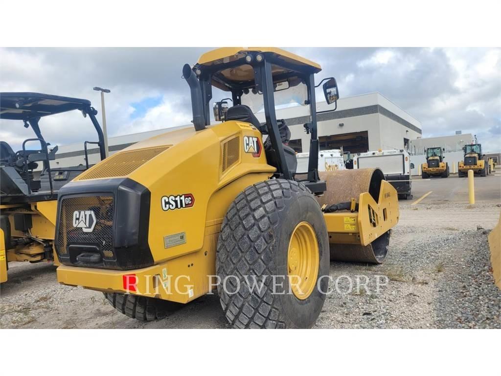 CAT CS11GC Tandemové valce
