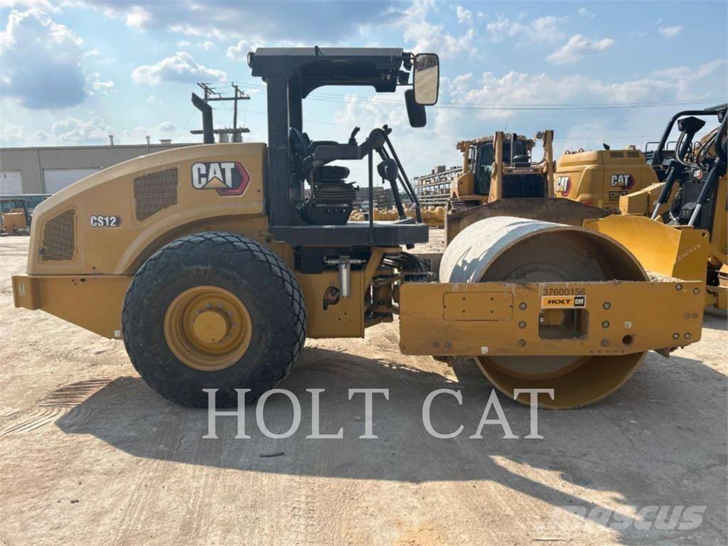 CAT CS12 Ťahačové valce