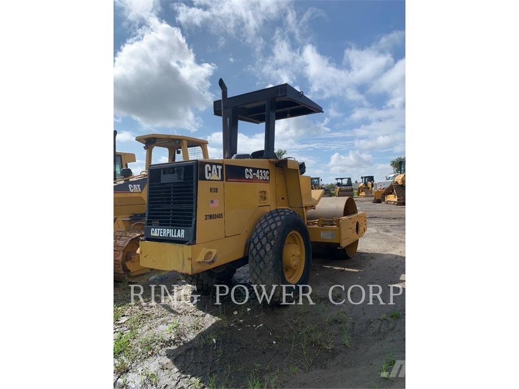 CAT CS433C Tandemové valce