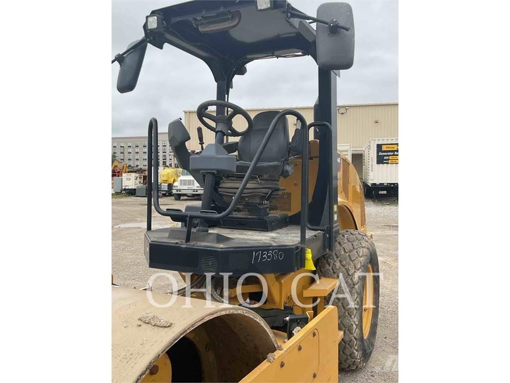 CAT CS44B Kombinované valce