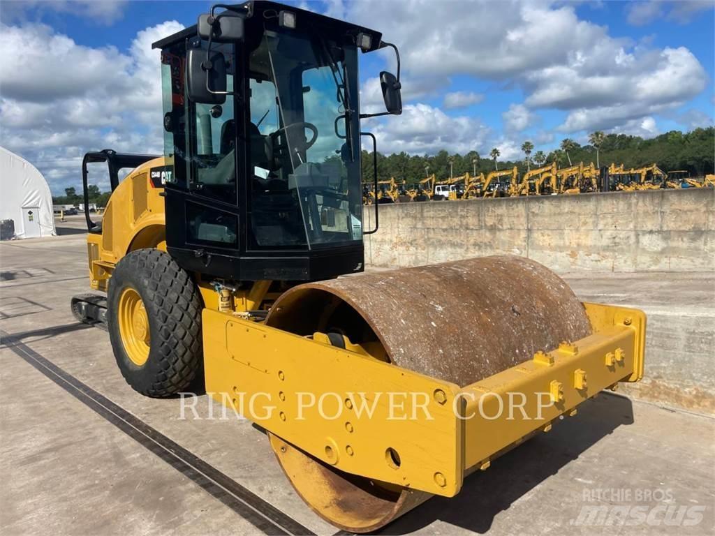 CAT CS44BCAB Tandemové valce