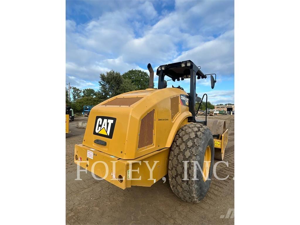 CAT CS54B Ťahačové valce