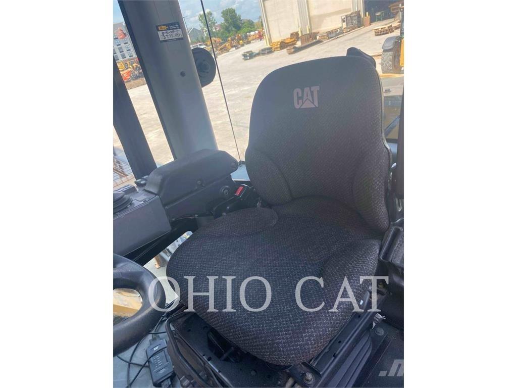 CAT CS56B Kombinované valce