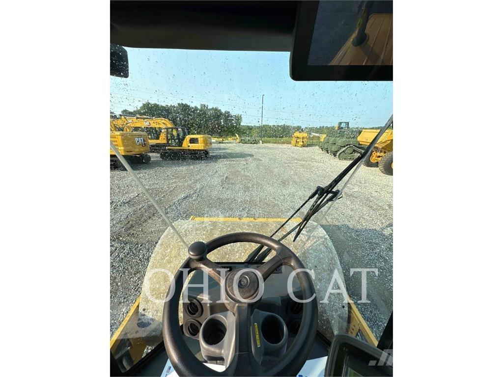 CAT CS56B Kombinované valce