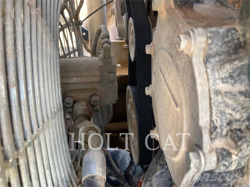 CAT CS56B Ťahačové valce