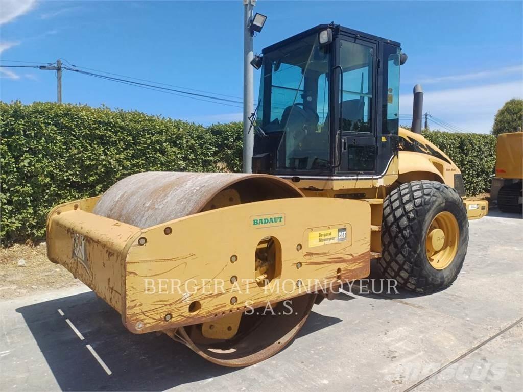 CAT CS573E Pôdne kompaktory