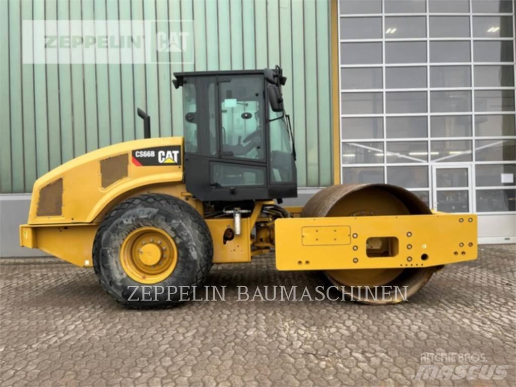 CAT CS66B Pôdne kompaktory