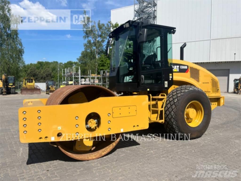 CAT CS68B Pôdne kompaktory