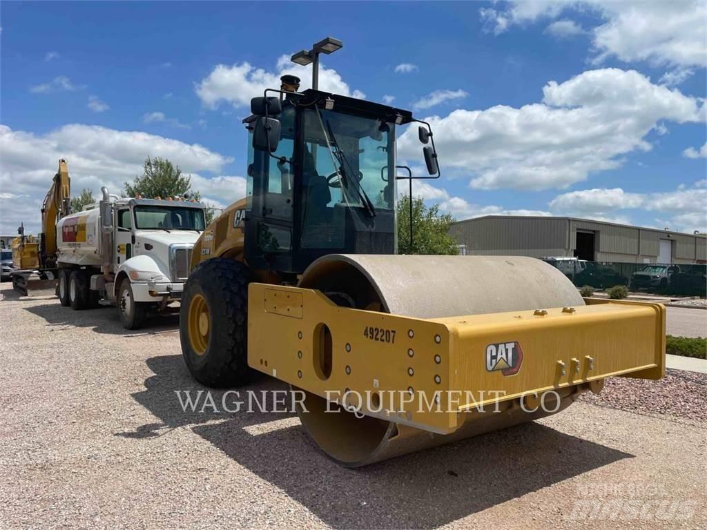CAT CS74 Pôdne kompaktory