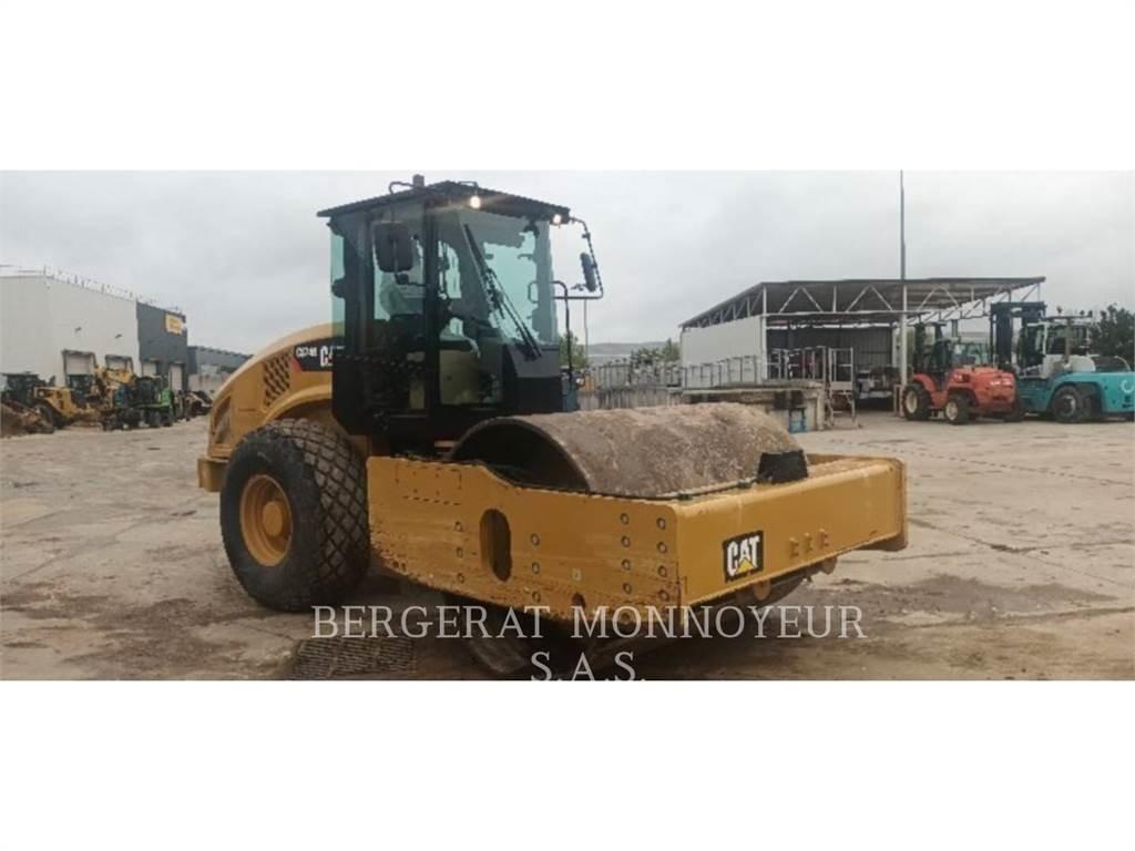 CAT CS74B 4F Pôdne kompaktory