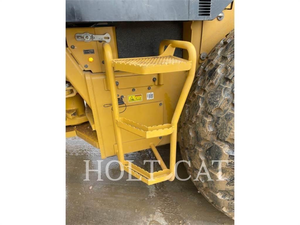 CAT CS78B Ťahačové valce