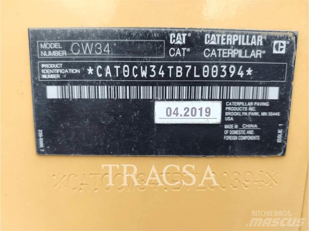 CAT CW 34 Pneumatikové valce