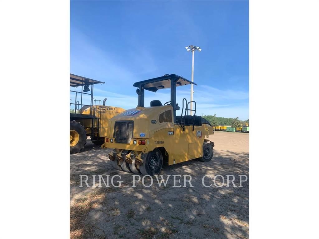 CAT CW16 Tandemové valce