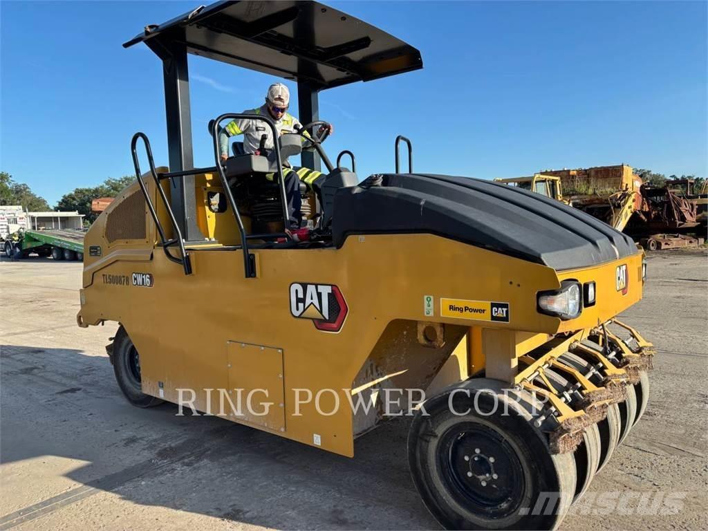 CAT CW16 Tandemové valce