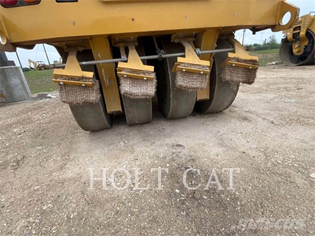 CAT CW16 Ťahačové valce