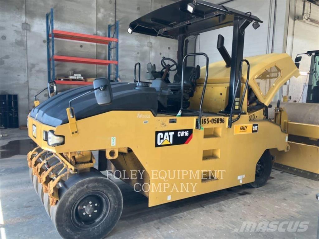 CAT CW16 Pôdne kompaktory