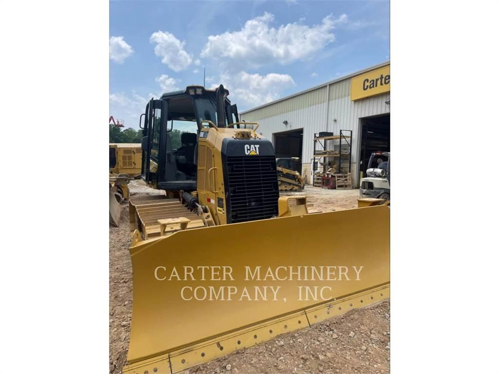 CAT D 5 K 2 Pásové dozéry