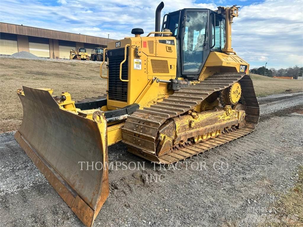CAT D 6 N LGP Pásové dozéry