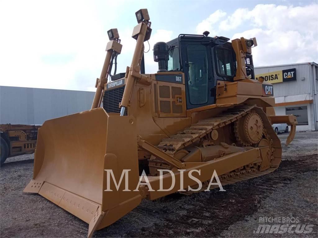 CAT D 6 T Pásové dozéry