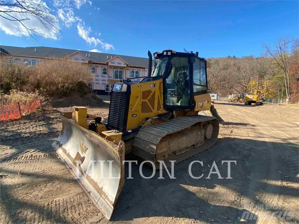 CAT D1 Pásové dozéry