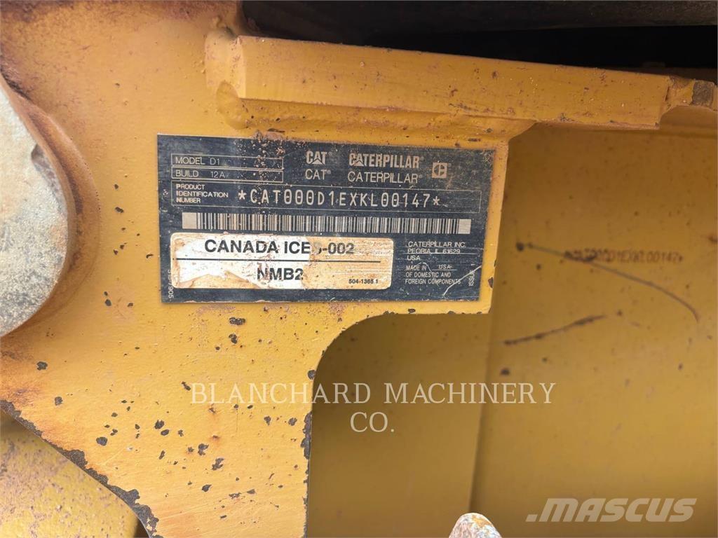 CAT D1 LGP Pásové dozéry