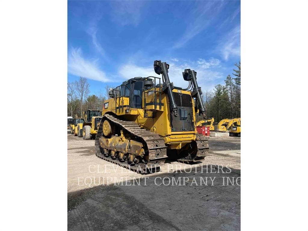 CAT D10T Pásové dozéry