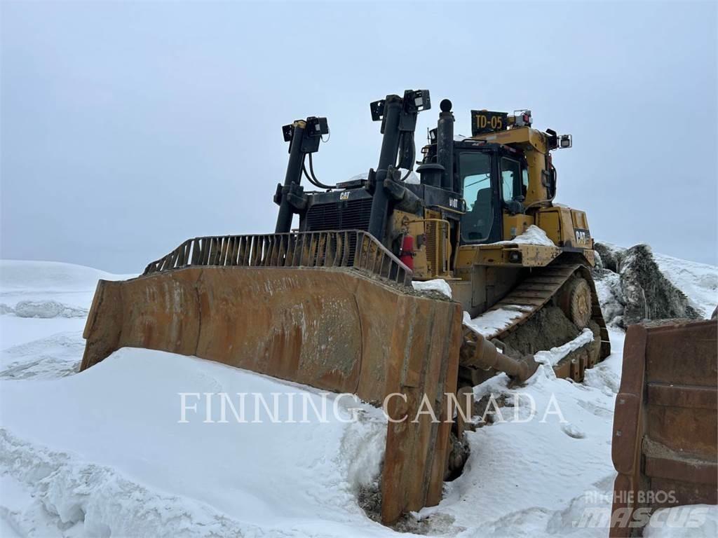 CAT D10T Pásové dozéry