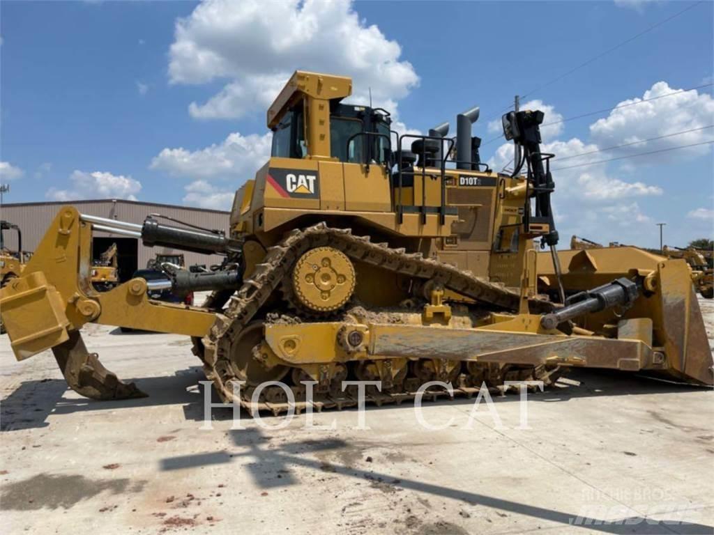 CAT D10T Pásové dozéry