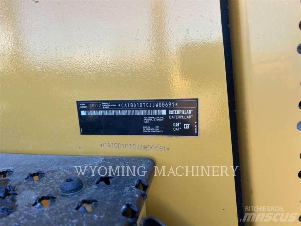 CAT D10T2 Pásové dozéry
