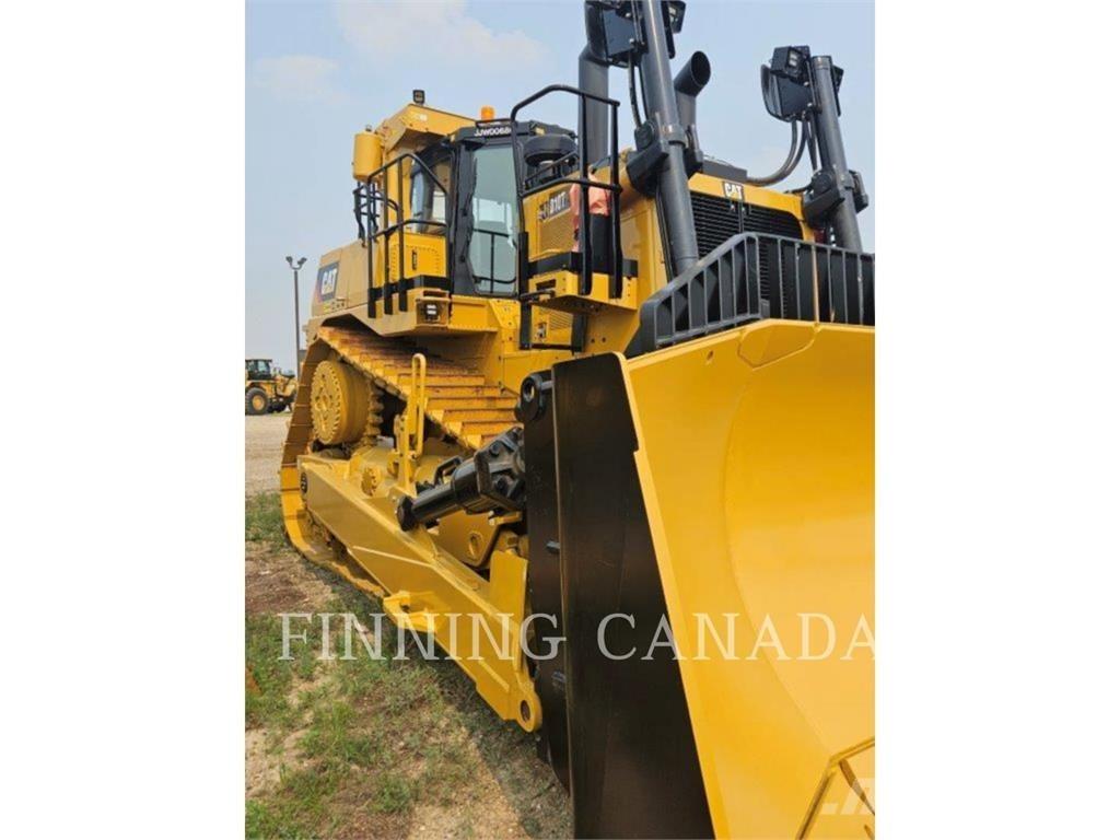 CAT D10T2 Pásové dozéry