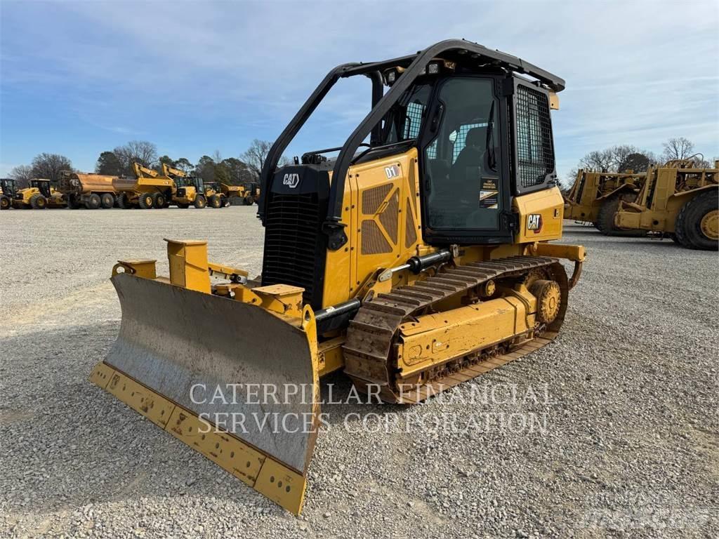 CAT D112 Pásové dozéry