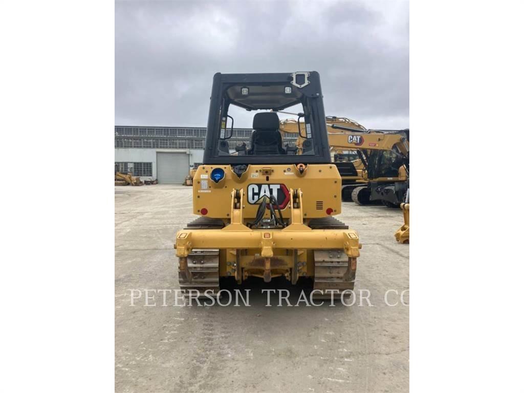 CAT D2 Pásové dozéry