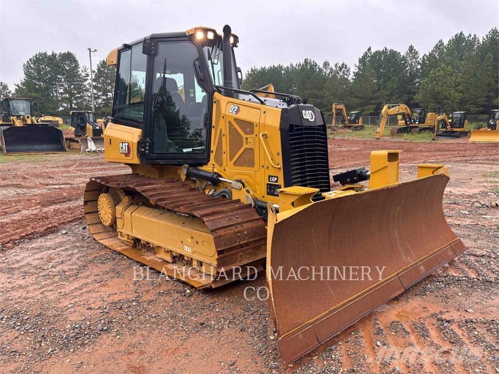 CAT D2 LGP Pásové dozéry