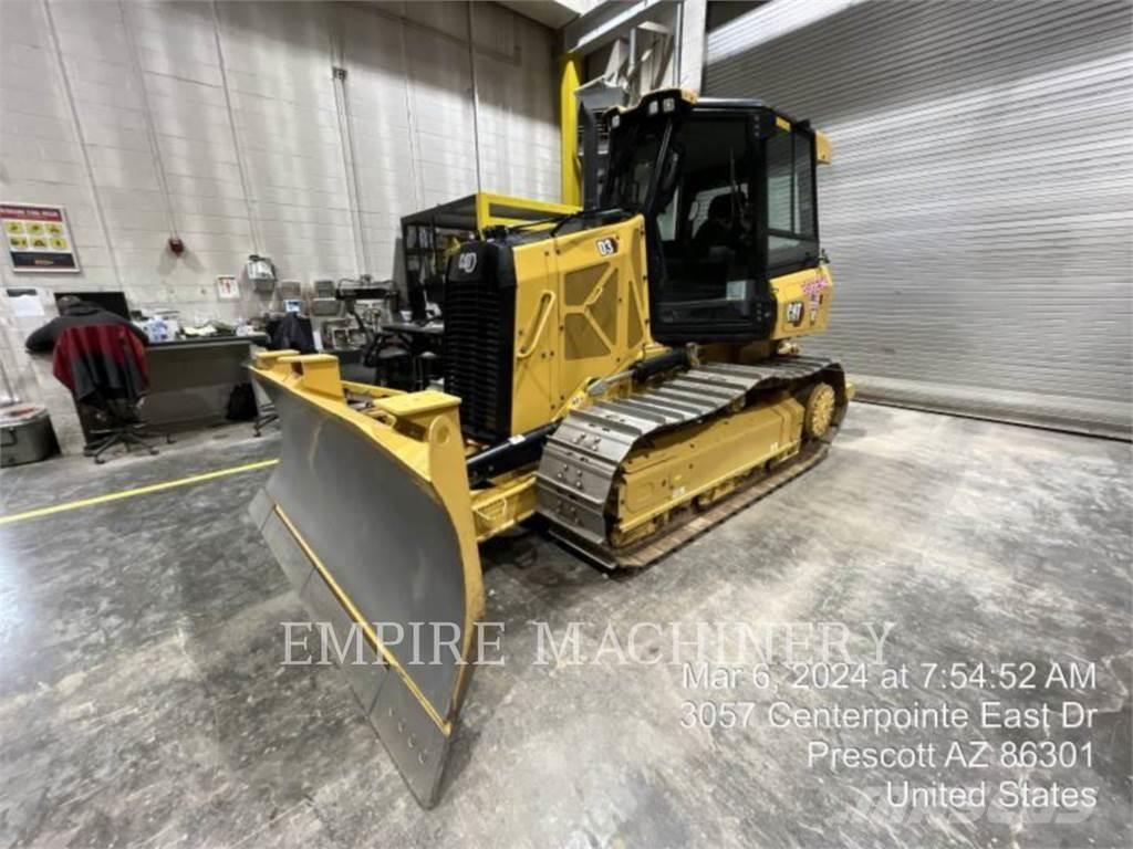 CAT D3-12 ARO Pásové dozéry