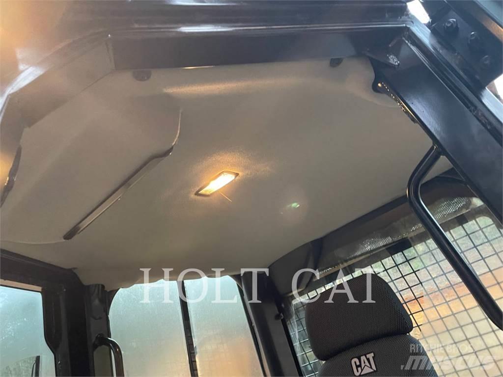 CAT D3-12LGP Pásové dozéry