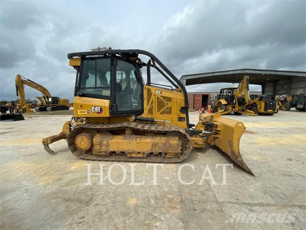 CAT D3 CAB3 Pásové dozéry