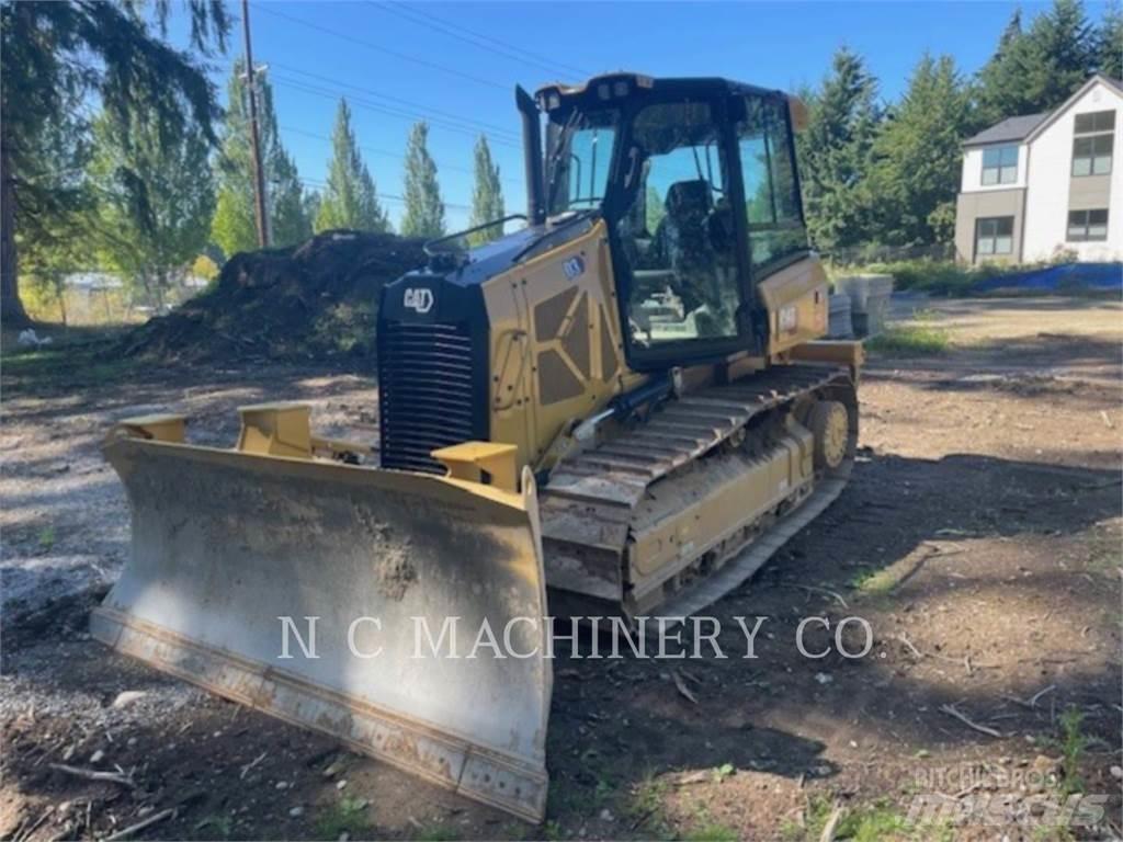 CAT D3 CB Pásové dozéry
