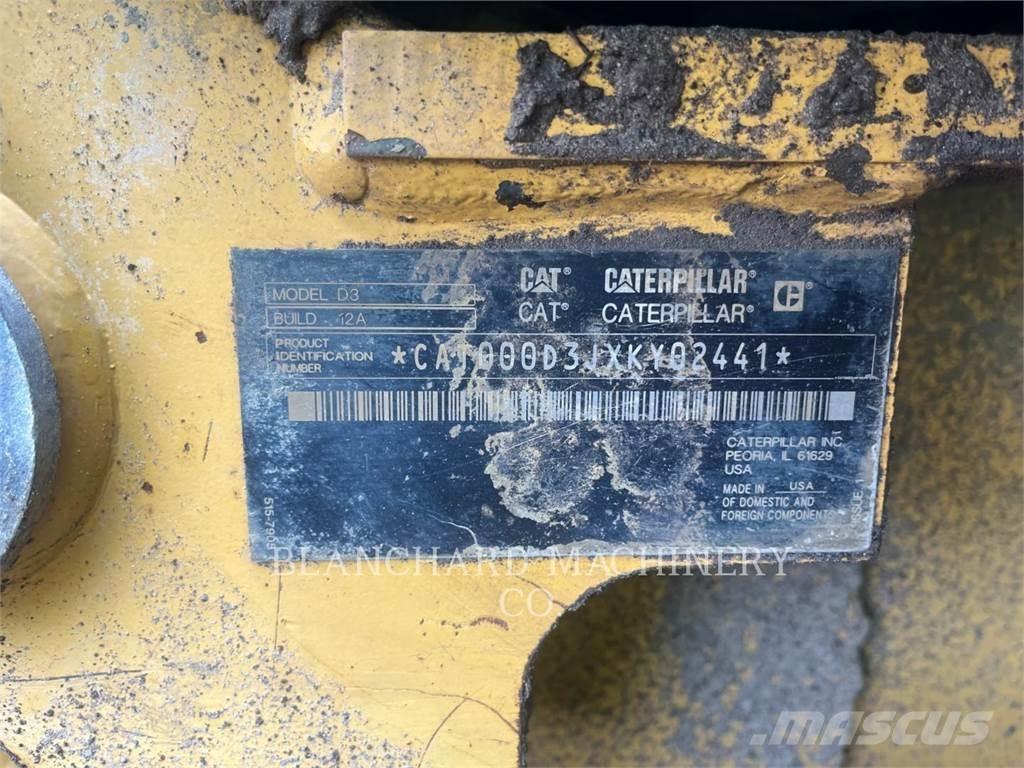 CAT D3 LGP Pásové dozéry
