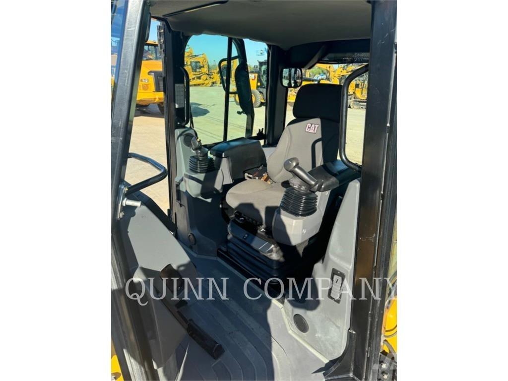 CAT D3 LGP Pásové dozéry