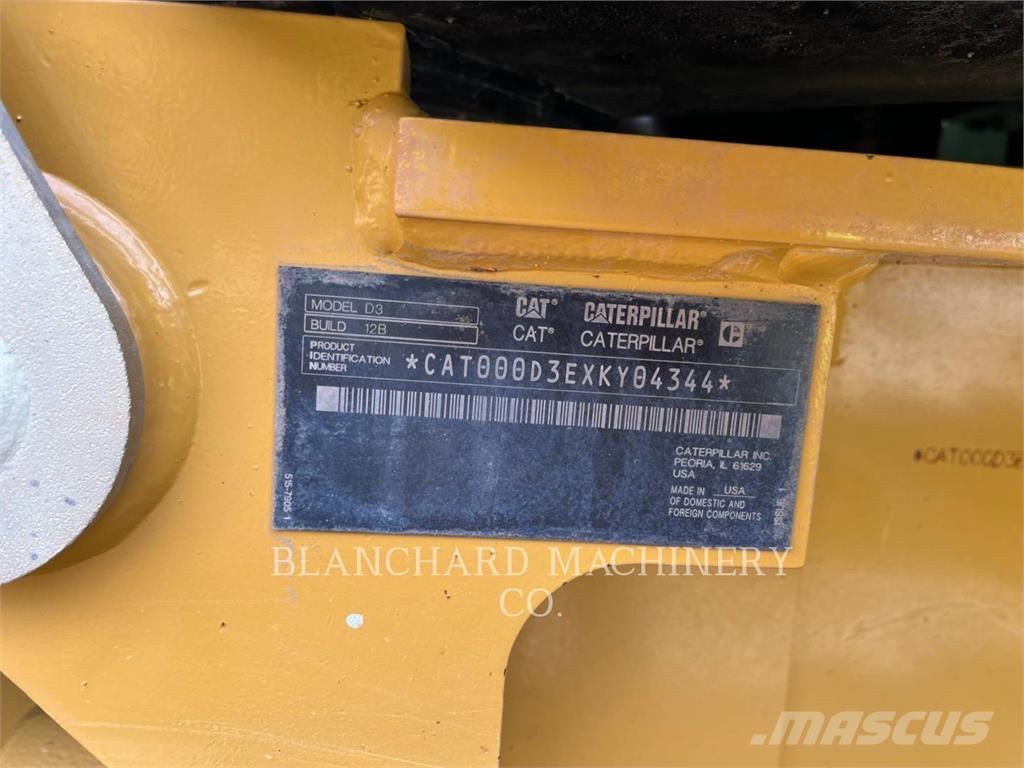 CAT D3 LGP Pásové dozéry