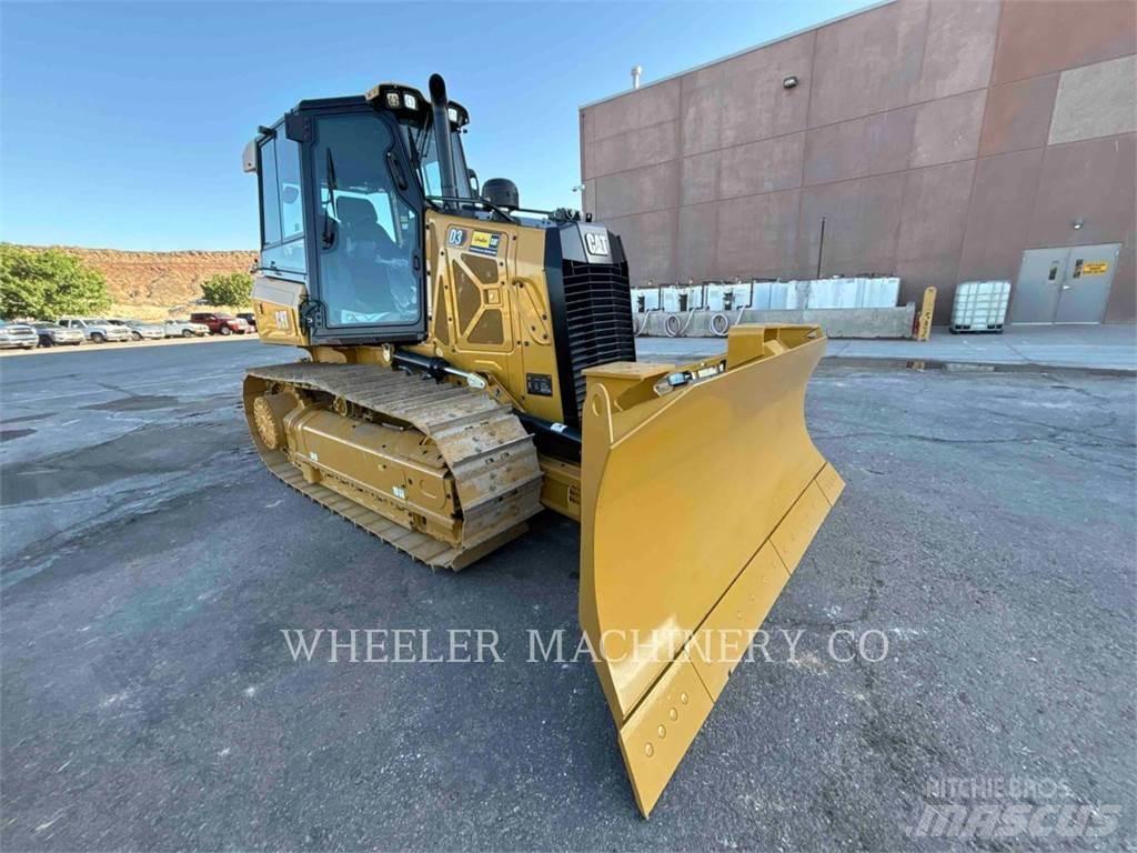 CAT D3 XL Pásové dozéry