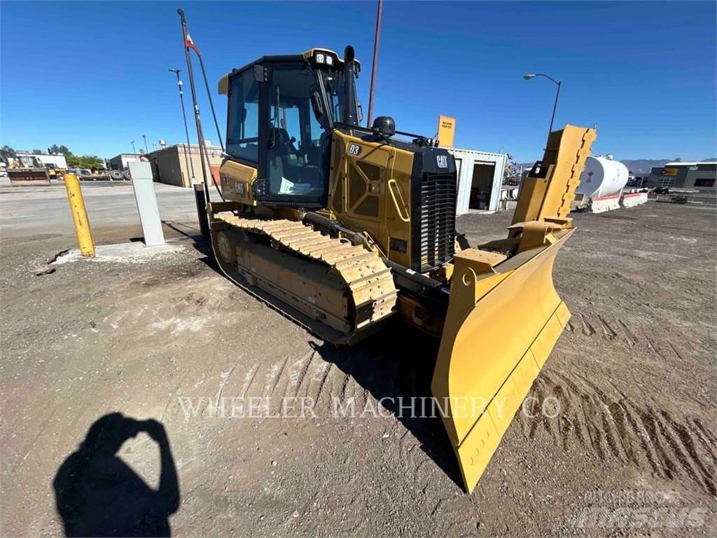 CAT D3 XL Pásové dozéry