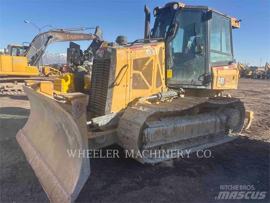 CAT D3 XL Pásové dozéry