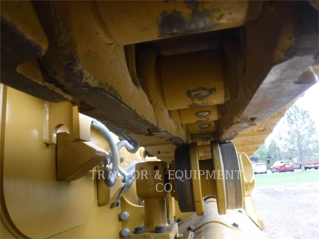 CAT D3 XLCB Pásové dozéry