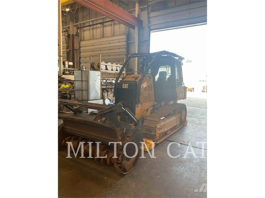 CAT D3K 2 XL Pásové dozéry