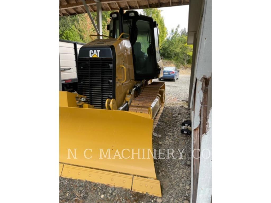 CAT D3K2 XLCB Pásové dozéry