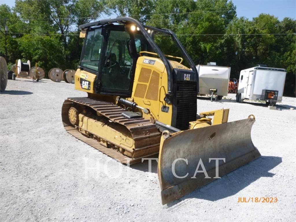 CAT D3K2LGP Pásové dozéry