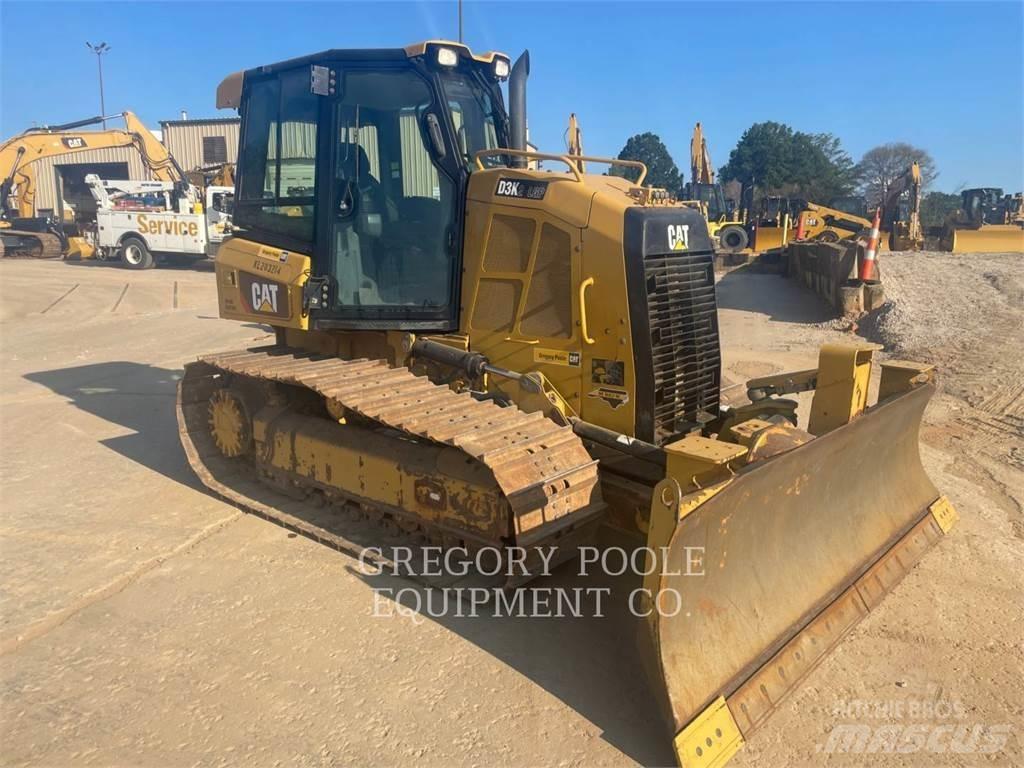 CAT D3K2LGP Pásové dozéry