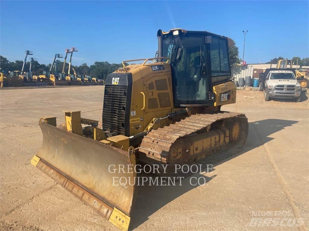 CAT D3K2LGP Pásové dozéry